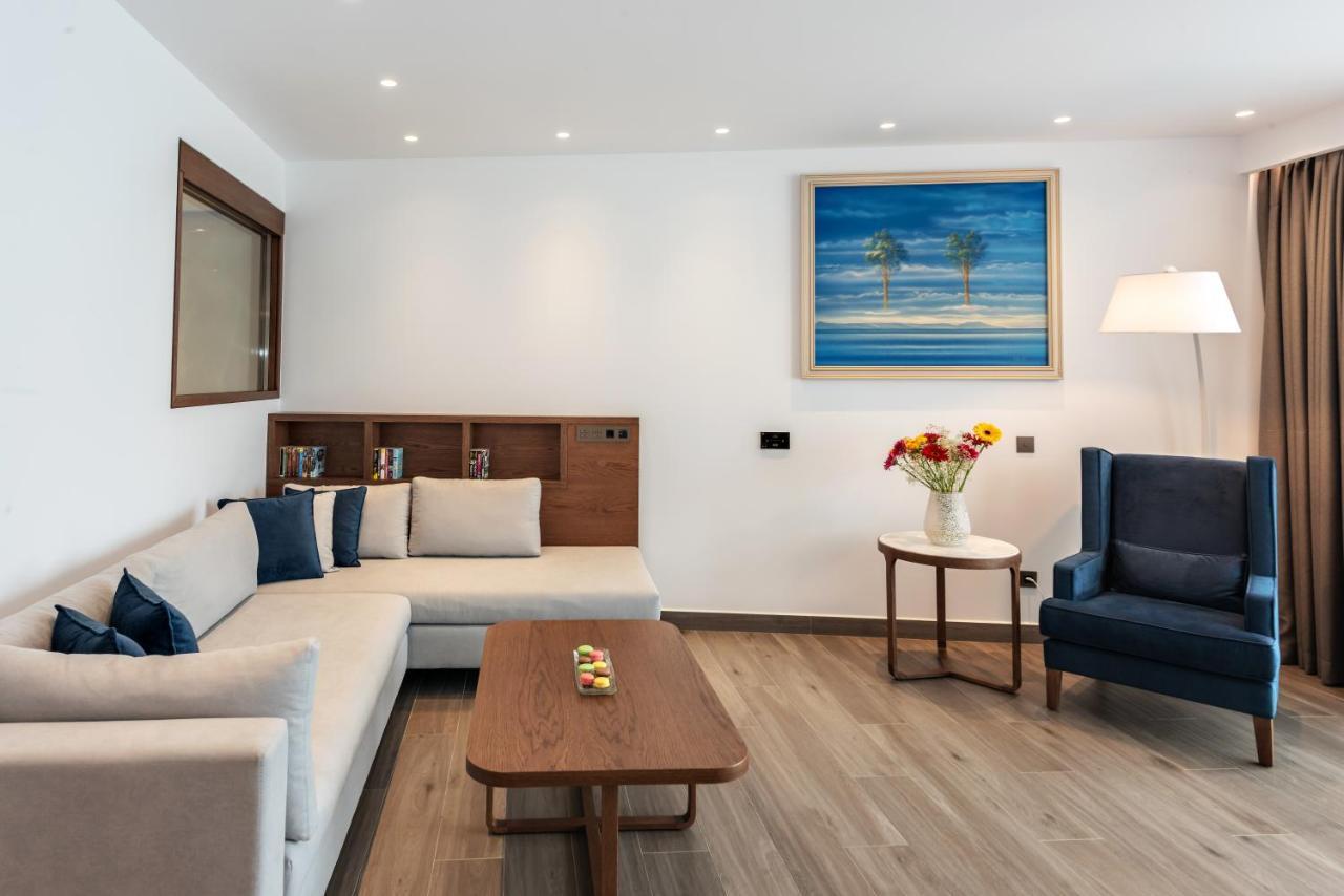 Nana Princess Suites Villas & Spa 赫索尼索斯 外观 照片