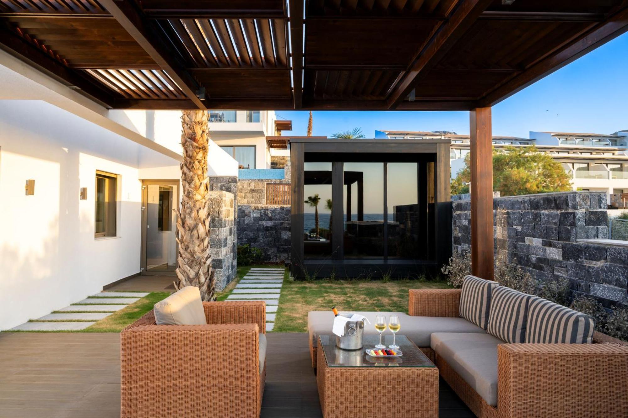 Nana Princess Suites Villas & Spa 赫索尼索斯 外观 照片